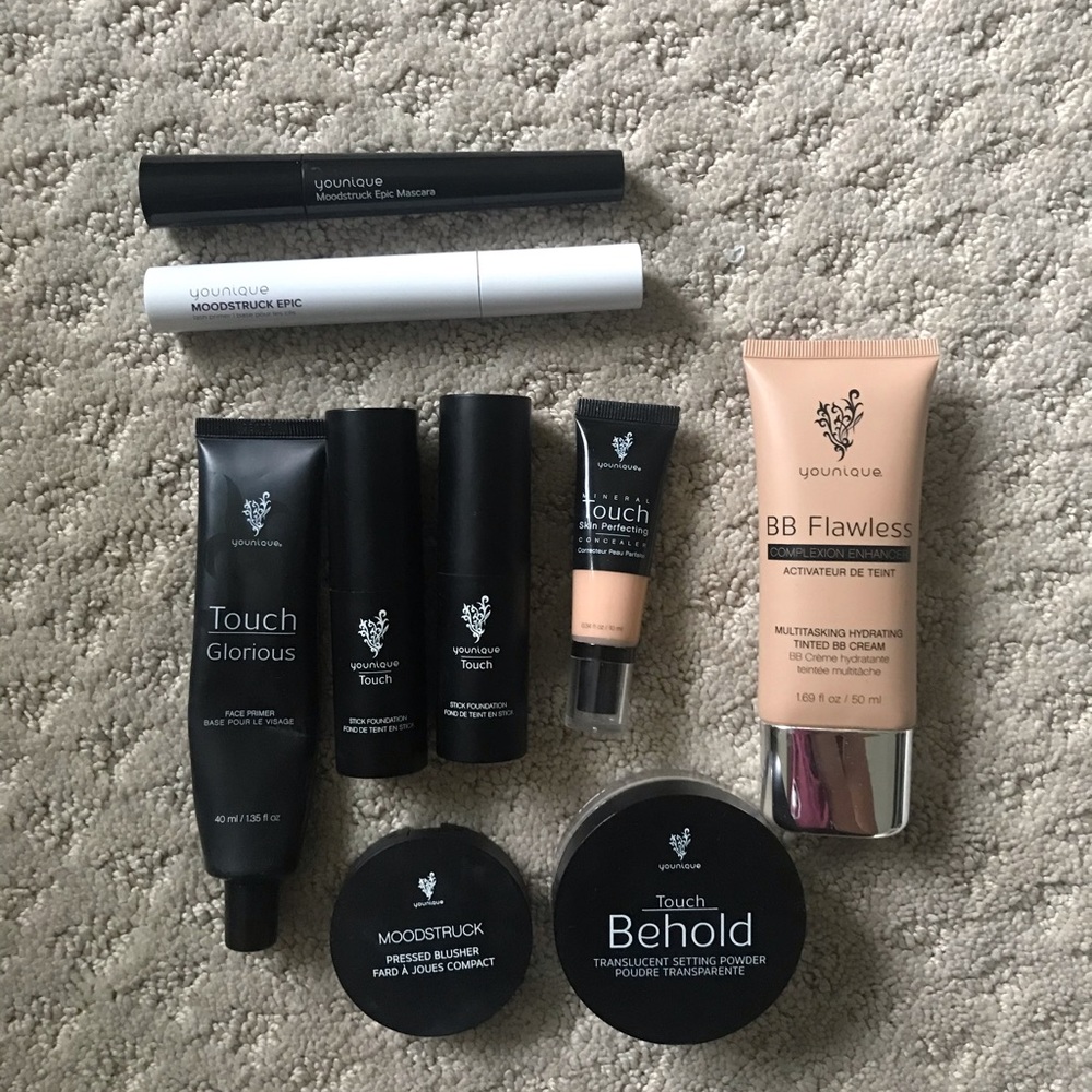 Younique Bundle